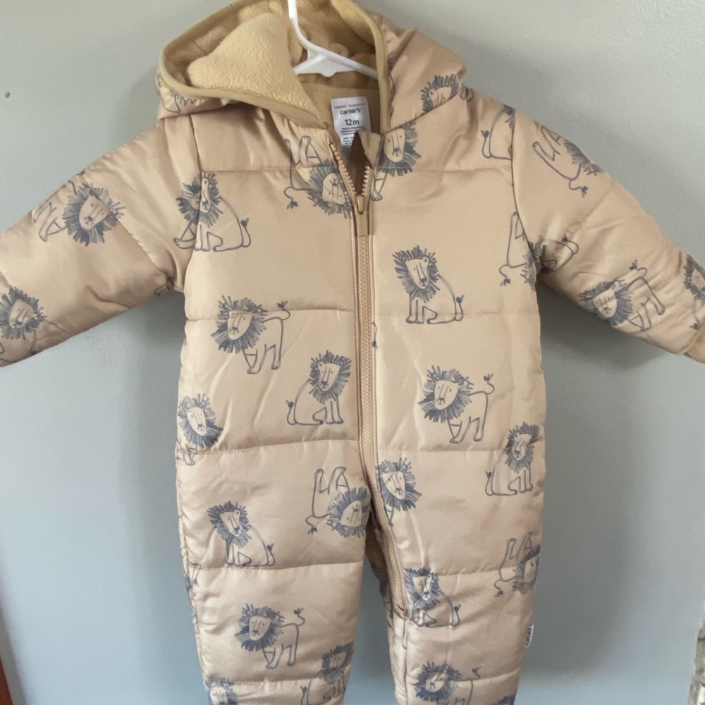 Carters Lion Print Baby Snowsuit 12 months cuffed hands/feet‎ hooded
